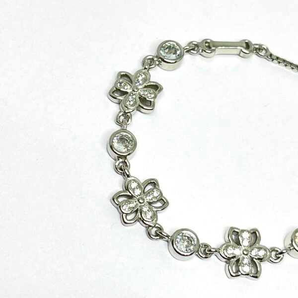 Beryl Jewelz Silver Floral Zircon Bracelet